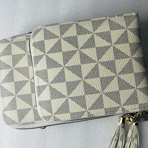 Geometric Patterned Cream and Gray Women's Bag